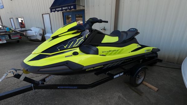 Yamaha WaveRunner VXHO