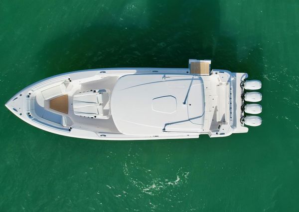 Intrepid 427 Nomad FE image