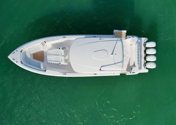 Intrepid 427 Nomad FE image