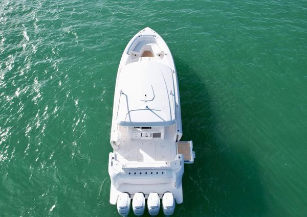 Intrepid 427 Nomad FE image