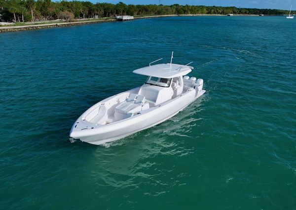 Intrepid 427 Nomad FE image