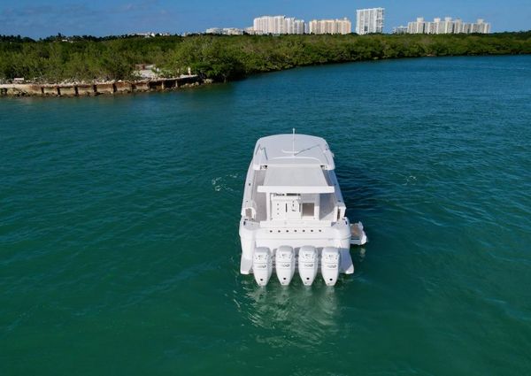 Intrepid 427 Nomad FE image