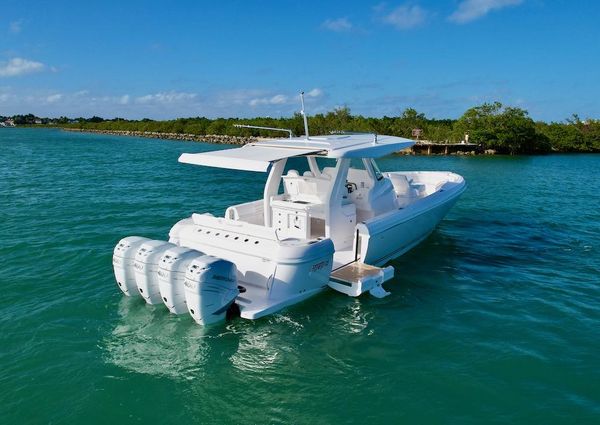 Intrepid 427 Nomad FE image