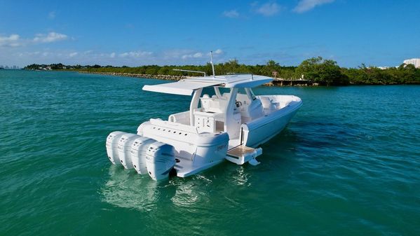 Intrepid 427 Nomad FE image