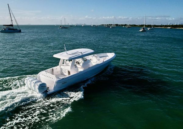 Intrepid 427 Nomad FE image