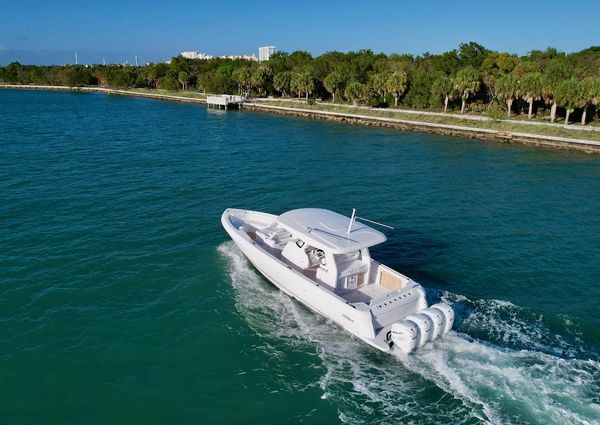 Intrepid 427 Nomad FE image