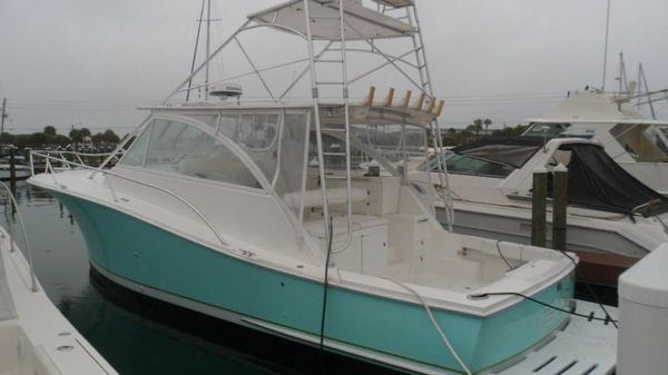 Luhrs 41 Open