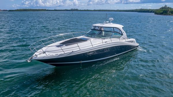 Sea Ray 44 Sundancer