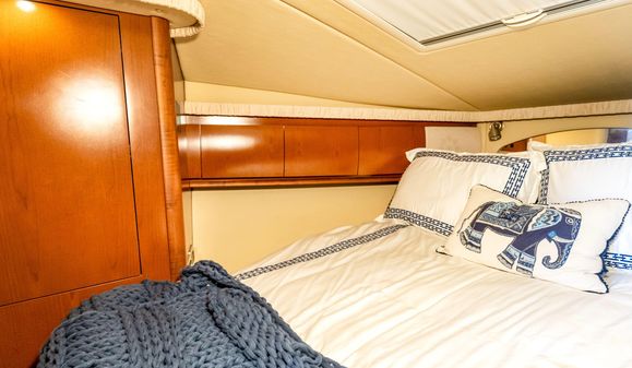 Sea Ray 44 Sundancer image