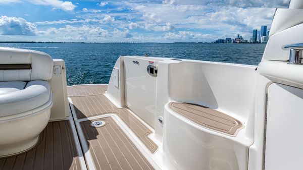 Sea Ray 44 Sundancer image