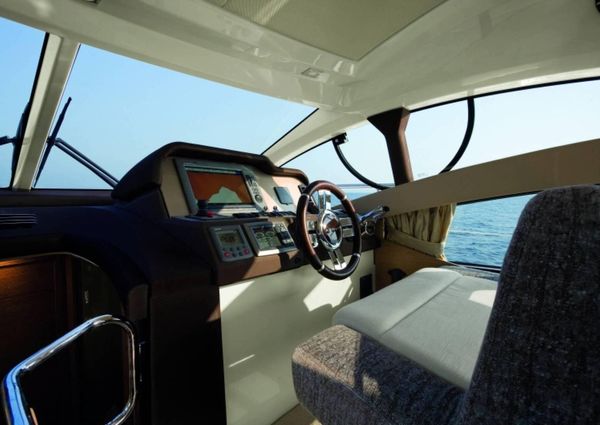 Azimut 38 Fly image