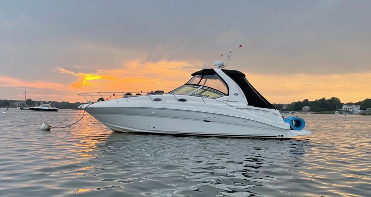 Sea Ray 320 Sundancer - main image