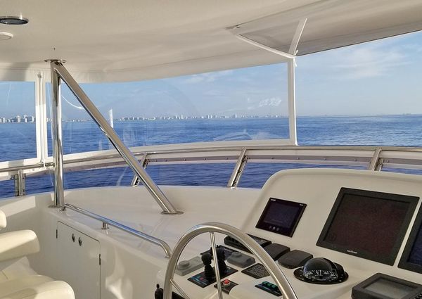 Outer Reef Yachts 880 CPMY image