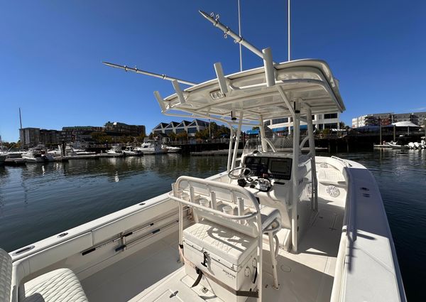 Jupiter 31 Center Console image