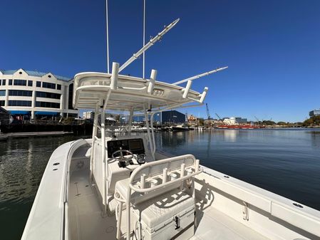 Jupiter 31 Center Console image