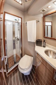 Viking 72 Convertible image