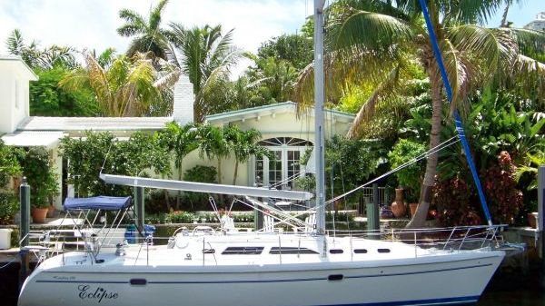 Catalina Original Owner w/ Low Hours