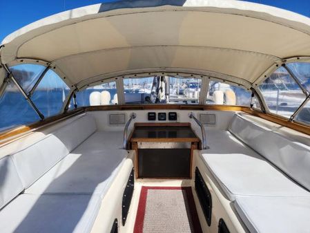 Deerfoot 72 Ketch image