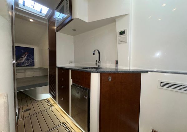 SeaVee 43 Fish-Around image