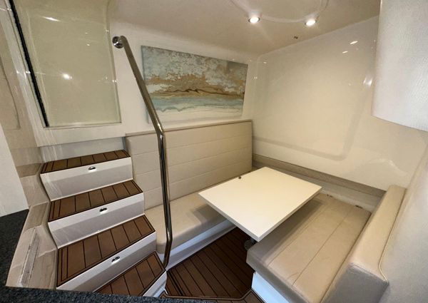 SeaVee 43 Fish-Around image