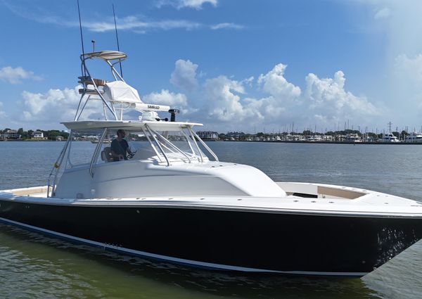 SeaVee 43 Fish-Around image