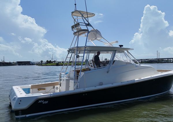 SeaVee 43 Fish-Around image