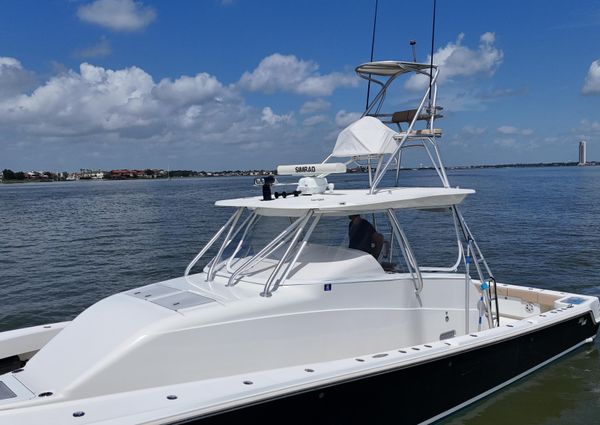 SeaVee 43 Fish-Around image