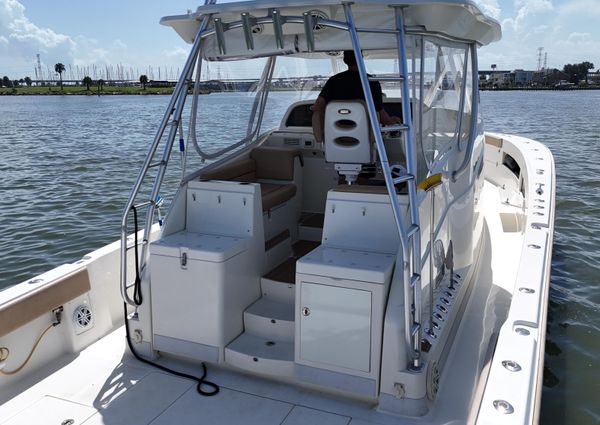 SeaVee 43 Fish-Around image