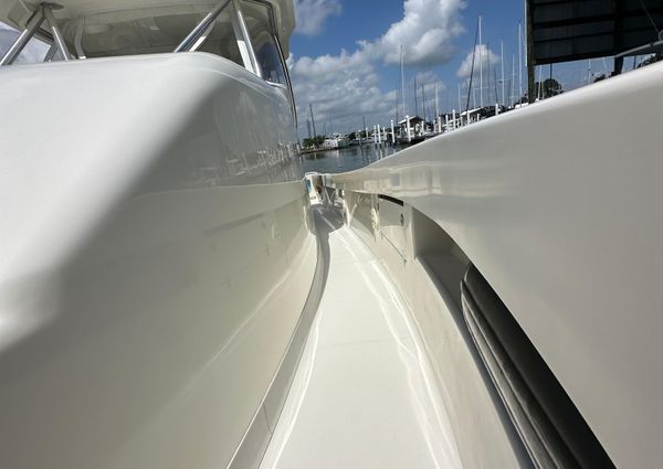 SeaVee 43 Fish-Around image