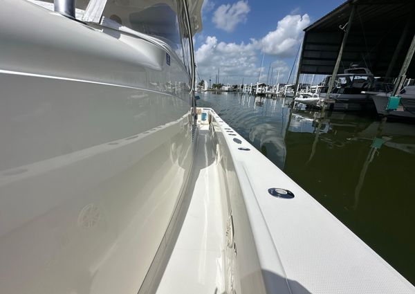 SeaVee 43 Fish-Around image