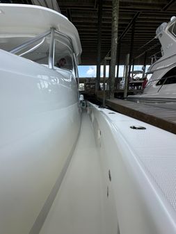 SeaVee 43 Fish-Around image