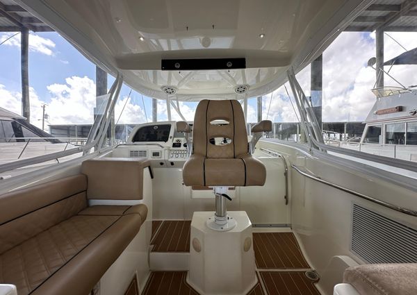 SeaVee 43 Fish-Around image