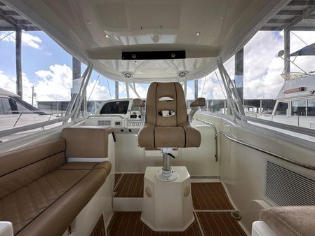 SeaVee 43 Fish-Around image