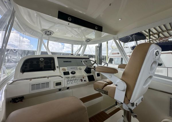 SeaVee 43 Fish-Around image