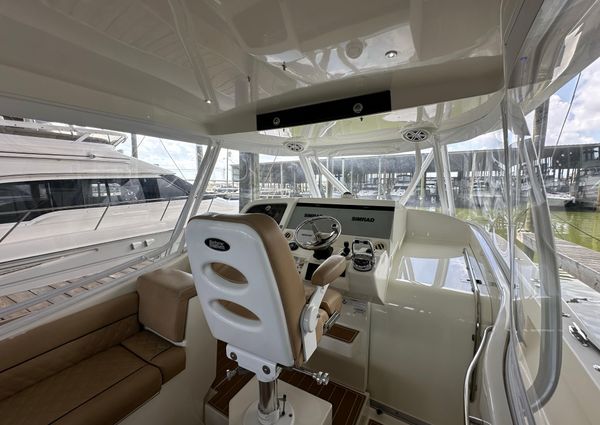 SeaVee 43 Fish-Around image