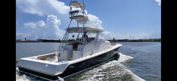 SeaVee 43 Fish-Around image