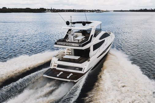 Galeon 550 Fly image