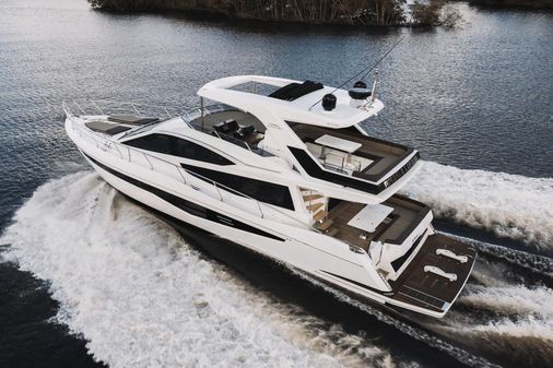 Galeon 550 Fly image