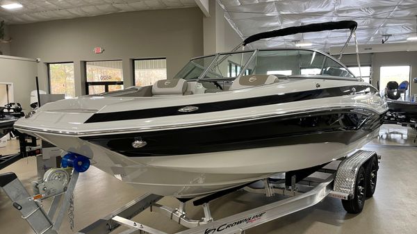 Crownline Eclipse E215 XS
