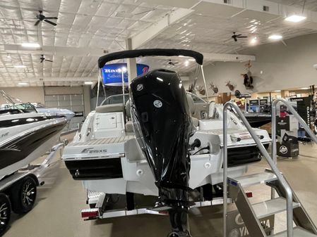 Crownline Eclipse E215 XS image