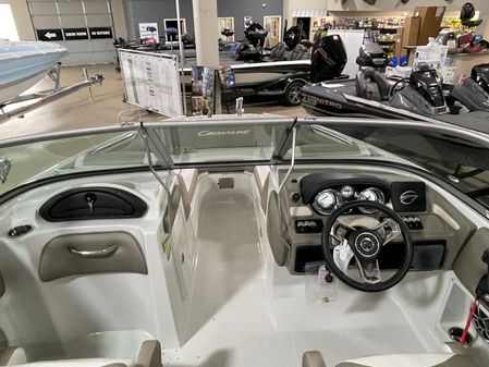 Crownline Eclipse E215 XS image