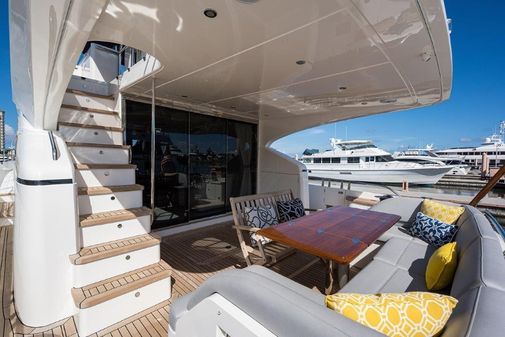 Princess Flybridge 72 Motor Yacht image