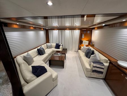 Princess Flybridge 72 Motor Yacht image