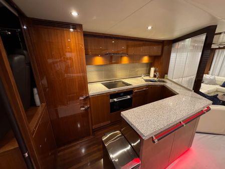 Princess Flybridge 72 Motor Yacht image