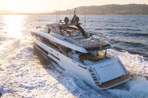 Riva 110' Dolcevita image