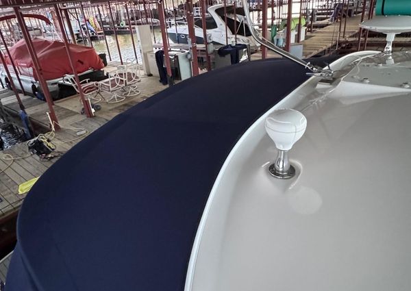 Sea Ray 38 Sundancer image