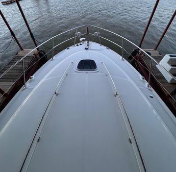 Sea Ray 38 Sundancer image