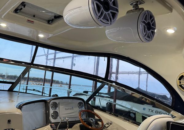 Sea Ray 38 Sundancer image