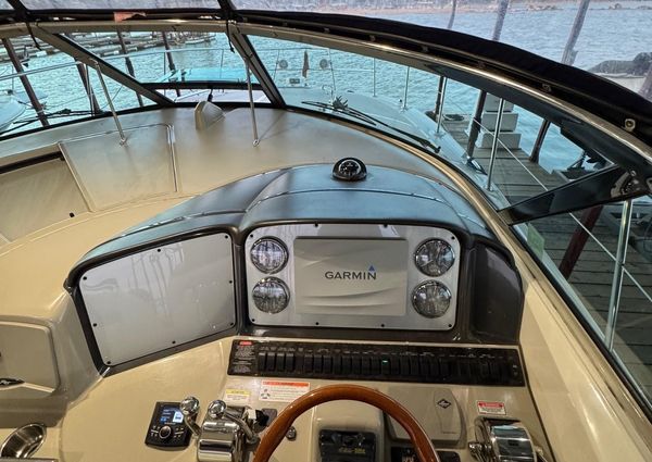 Sea Ray 38 Sundancer image