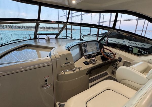 Sea Ray 38 Sundancer image